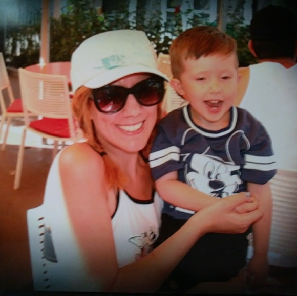 Meet your Posher, Crystal - Picture 1 of 1